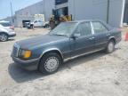 1986 Mercedes-Benz 300 E იყიდება Fredericksburg-ში, VA - Mechanical