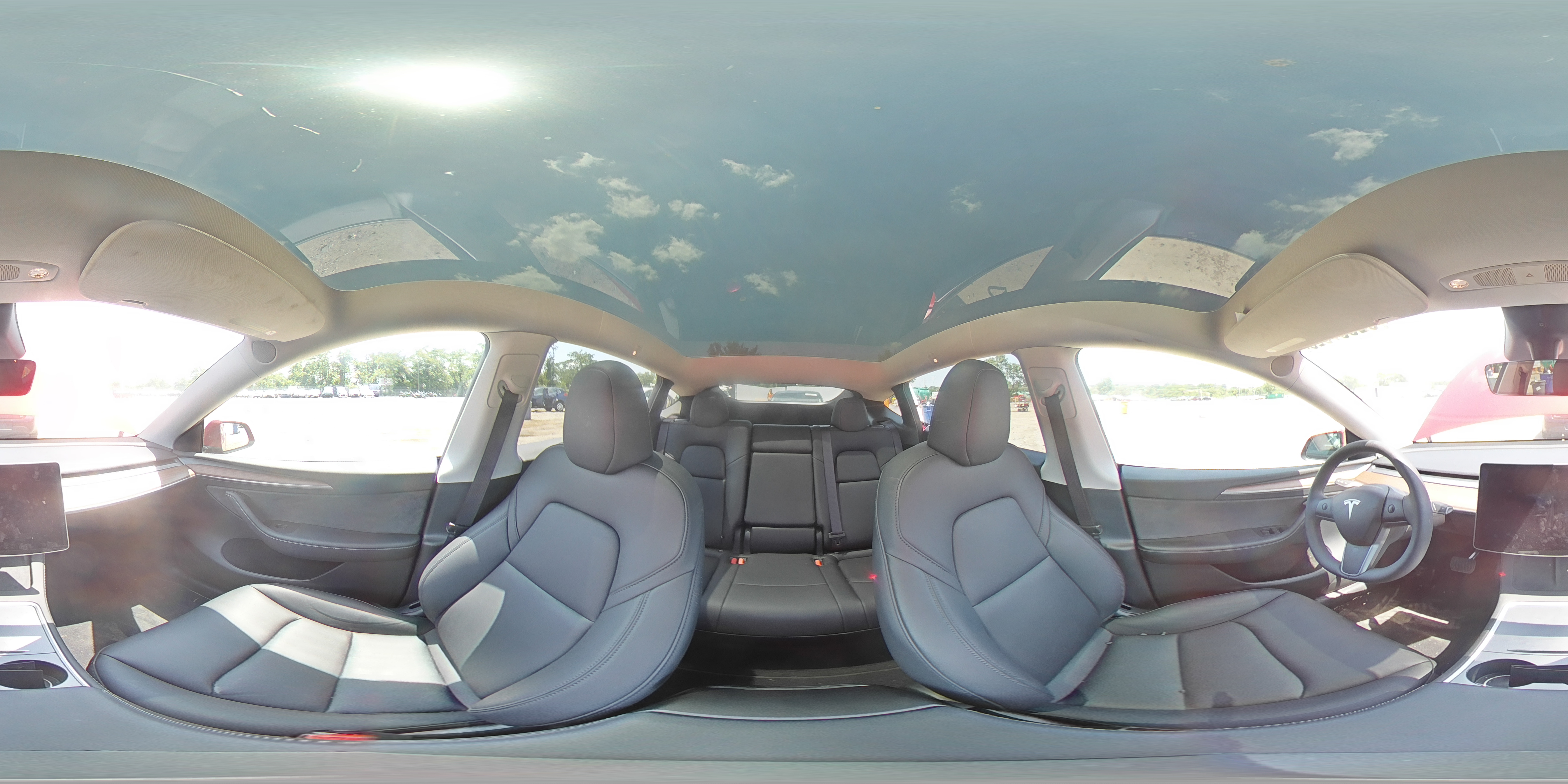 2024 Tesla Model Y VIN: 7SAYGDED6RF211660 Lot: 62097325