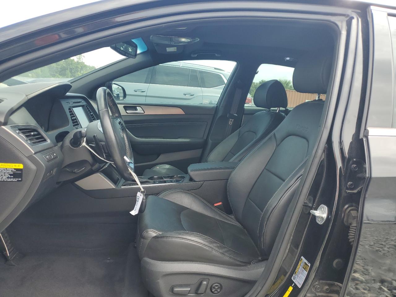 2015 Hyundai Sonata Sport VIN: 5NPE34AB8FH250554 Lot: 62904055