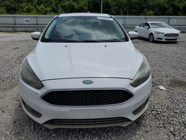  FORD FOCUS 2017 Белы