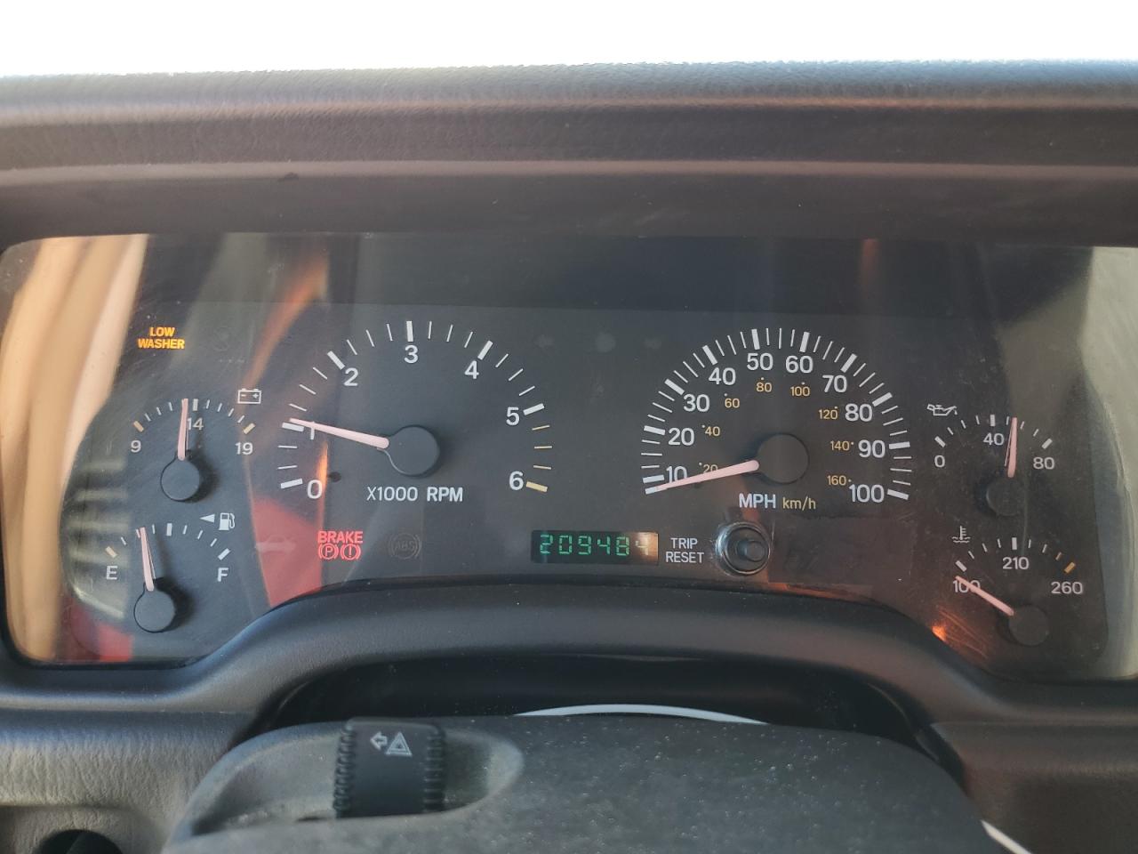 2001 Jeep Cherokee Sport VIN: 1J4FF48S41L595130 Lot: 62123875