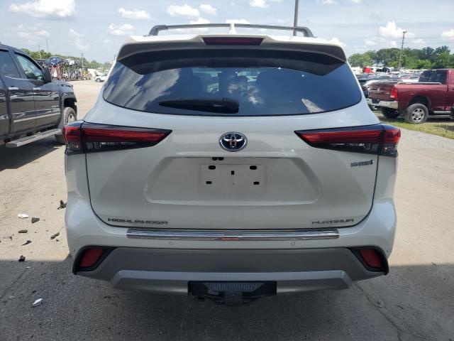  TOYOTA HIGHLANDER 2021 Biały