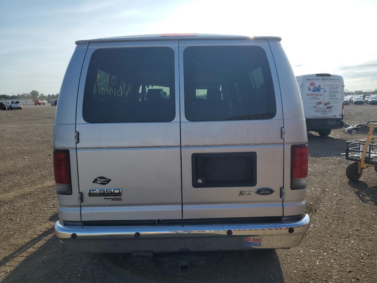 2013 Ford Econoline E350 Super Duty Wagon VIN: 1FBNE3BL4DDA18973 Lot: 62418175