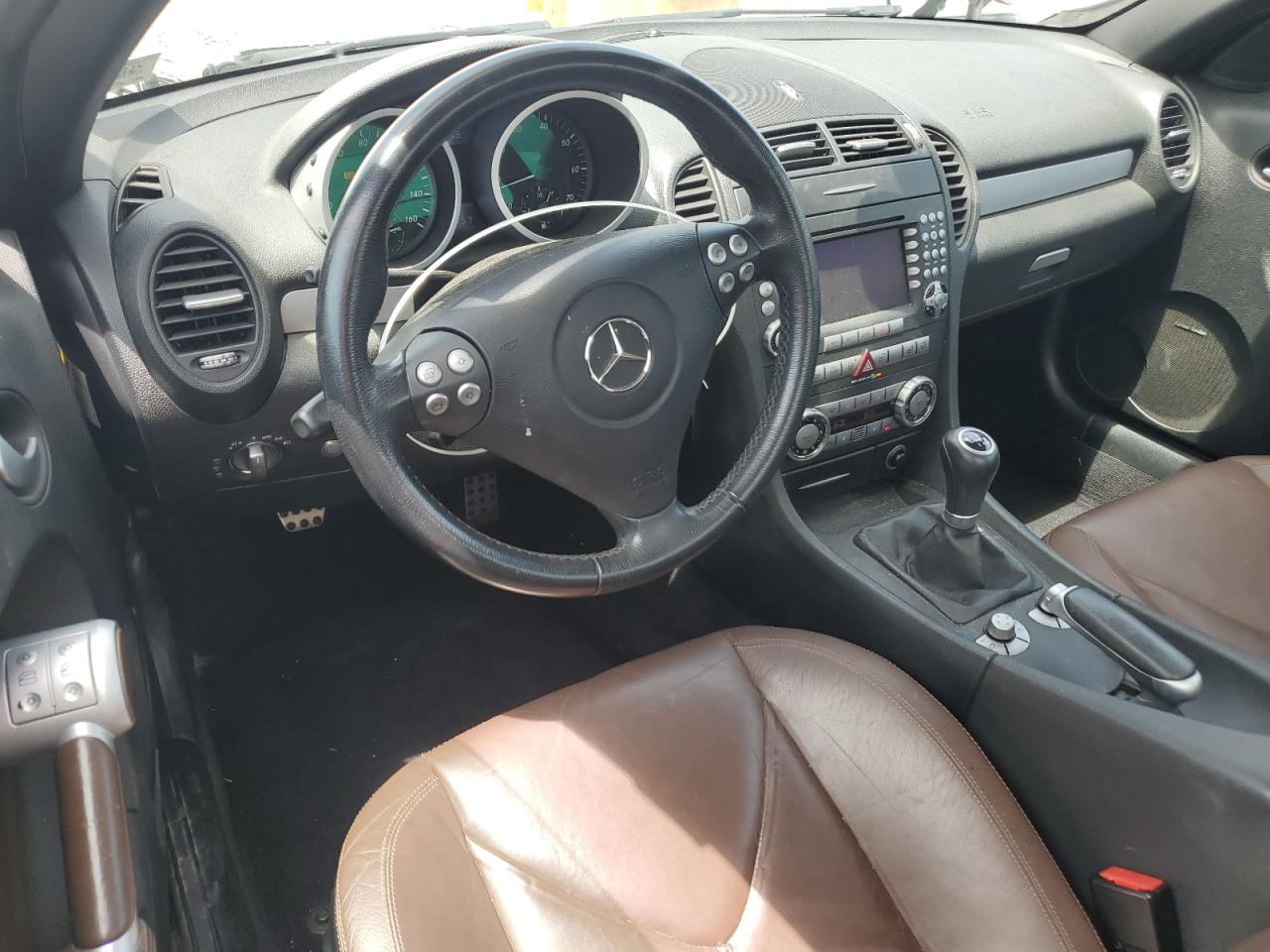 2007 Mercedes-Benz Slk 350 VIN: WDBWK56F27F169391 Lot: 60407435