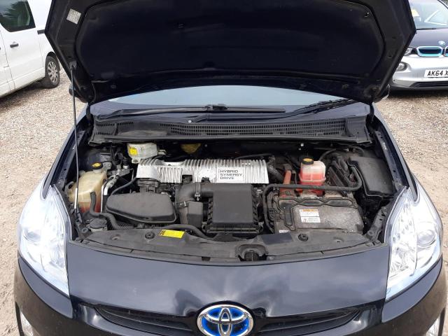 2011 TOYOTA PRIUS T SP