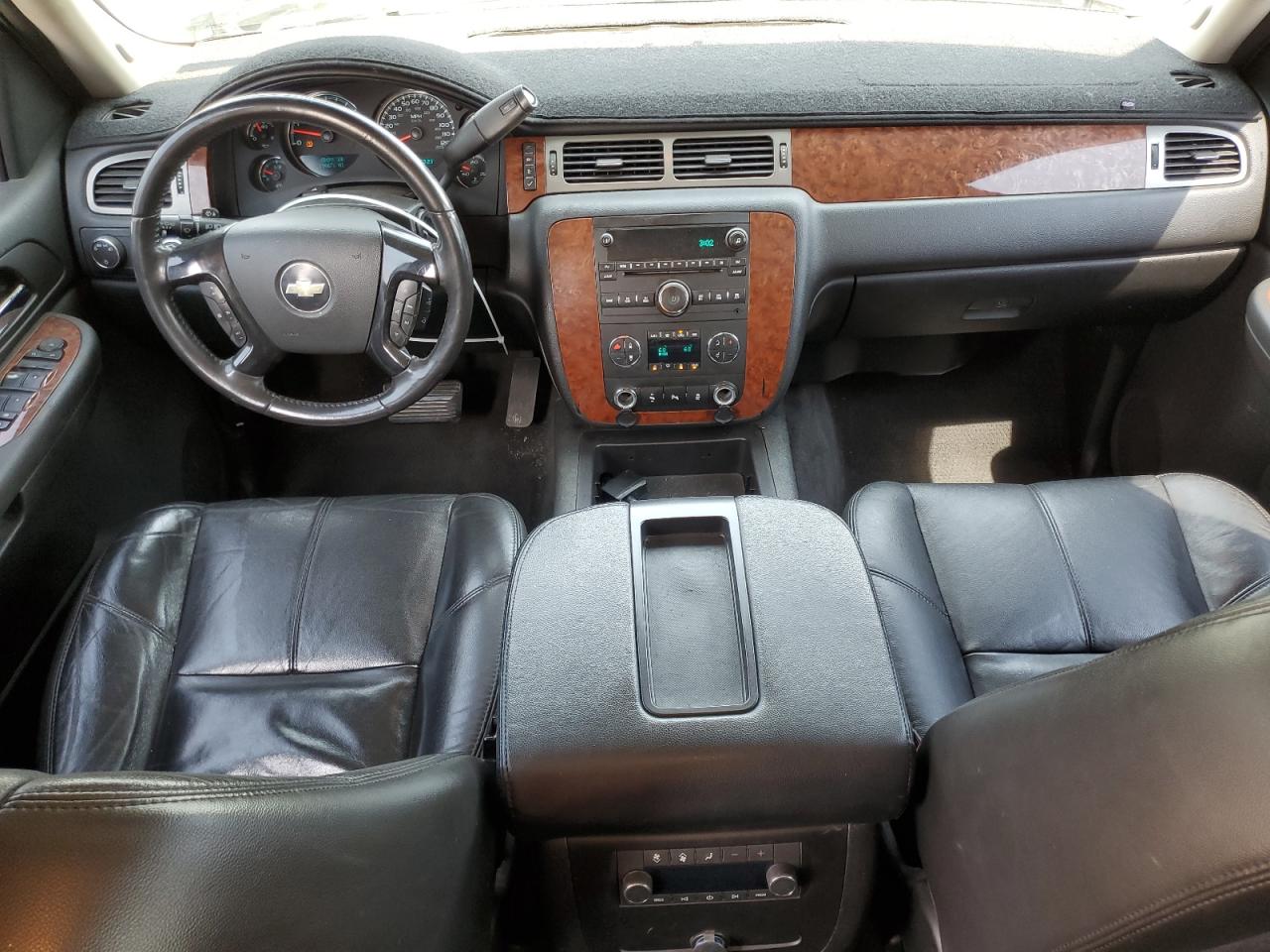 2008 Chevrolet Tahoe K1500 VIN: 1GNFK13098R210021 Lot: 60413835