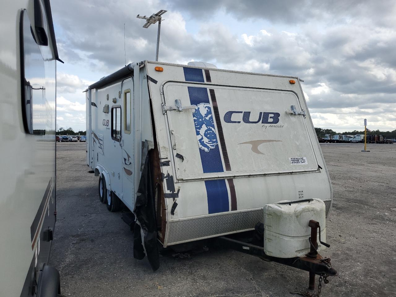 Jacksonville, FL에서 판매 중인 2010 Dutchmen Cub - Front End