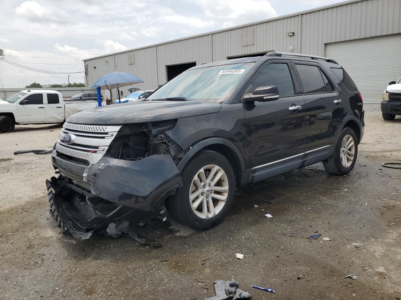 2015 Ford Explorer Xlt for Sale in Jacksonville, FL - Front End