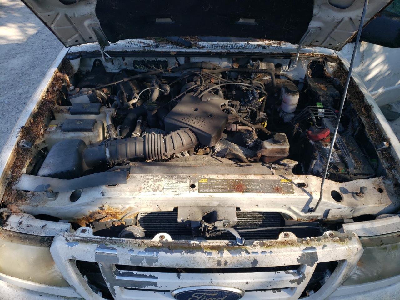 2011 Ford Ranger Super Cab VIN: 1FTLR4FE5BPB17290 Lot: 62096625