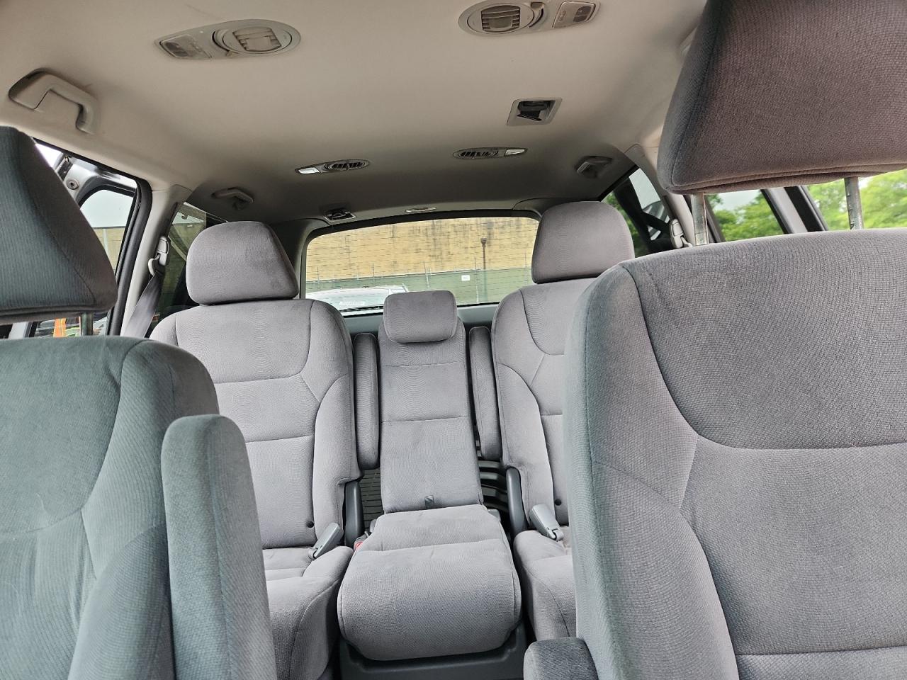 2007 Honda Odyssey Ex VIN: 5FNRL38447B117096 Lot: 62315735
