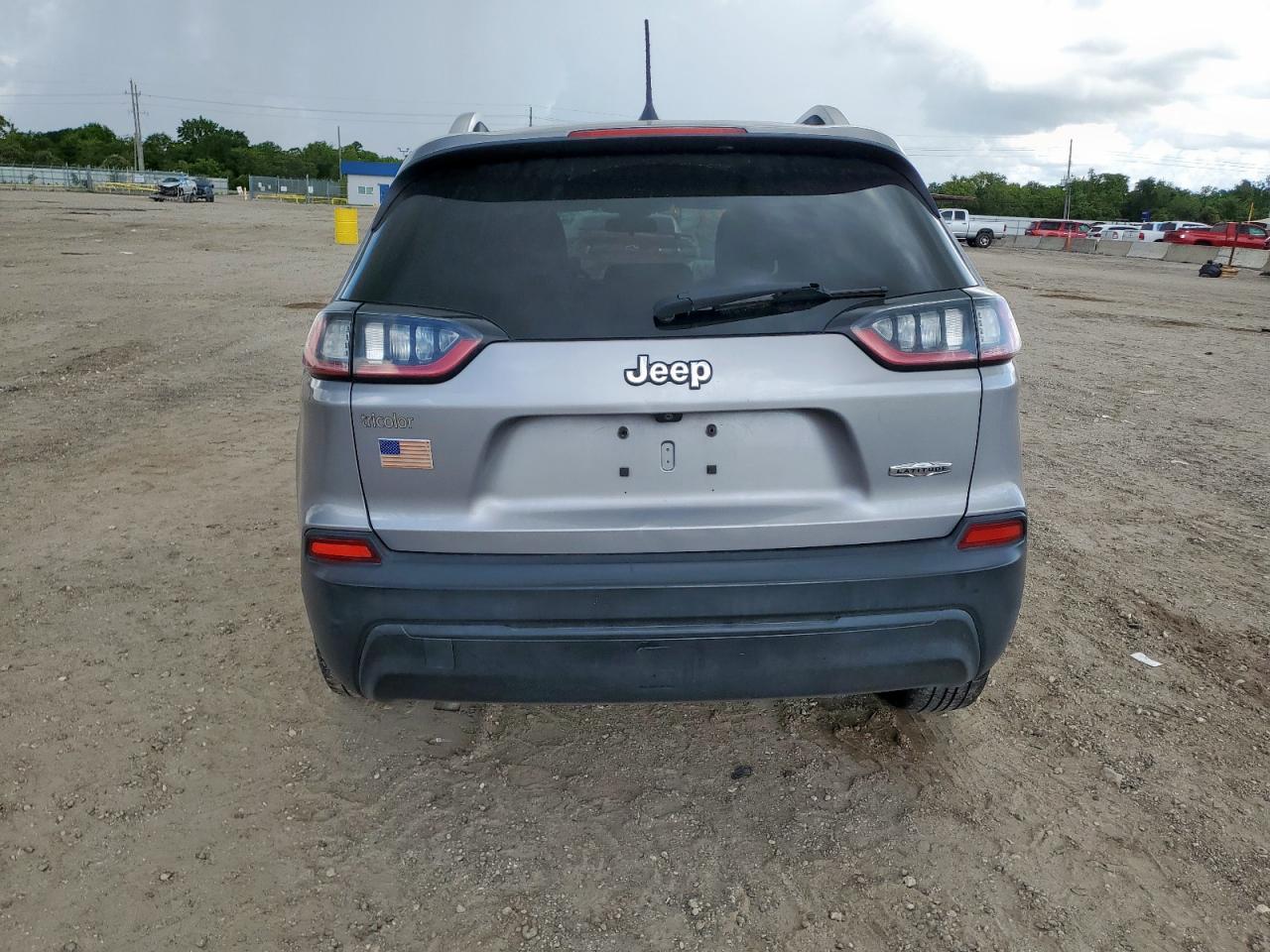 JEEP GRAND CHER 2019 VIN 1C4PJLCB2KD381145 фото 6