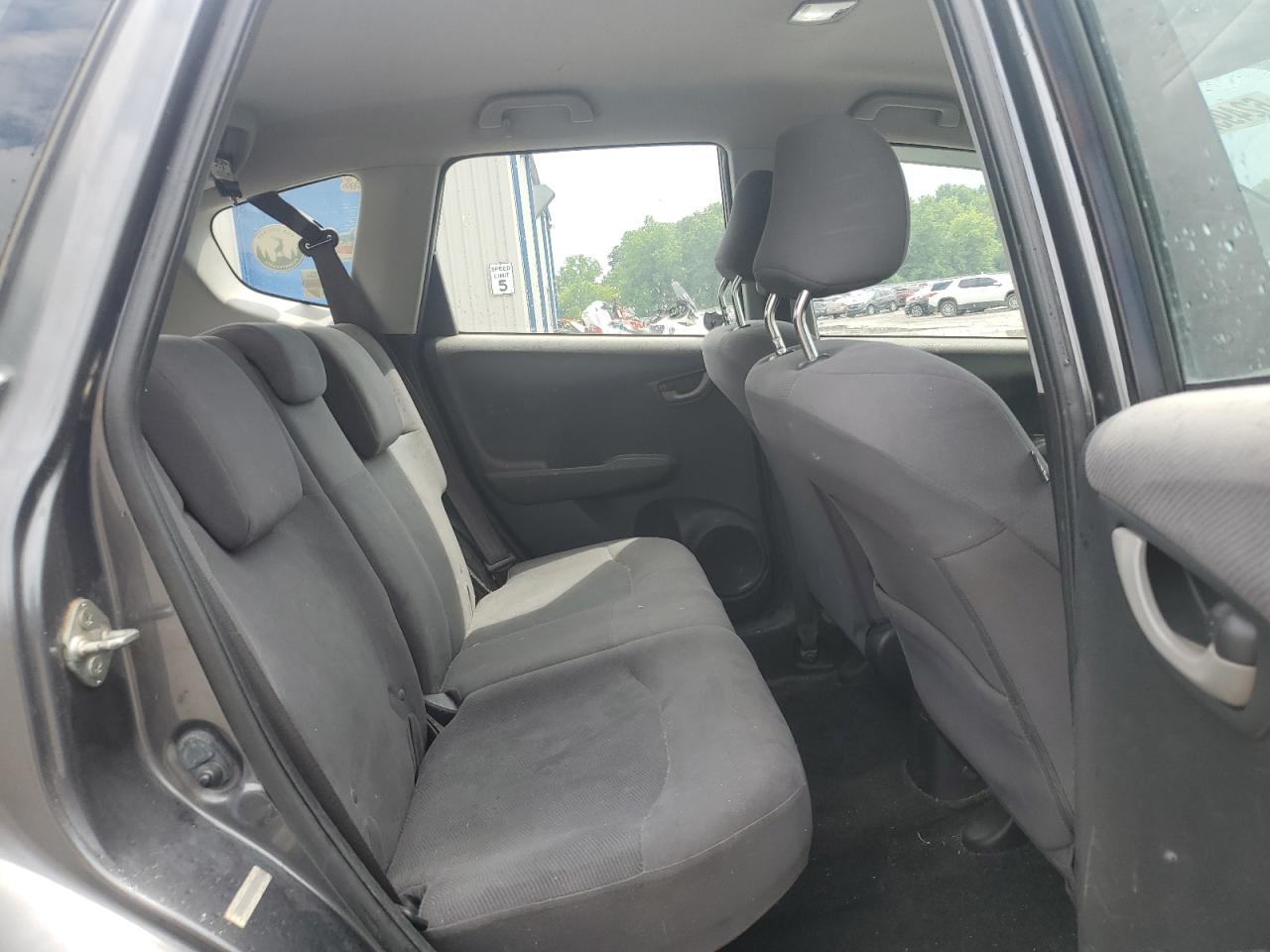 2011 Honda Fit VIN: JHMGE8H3XBC027333 Lot: 62495275