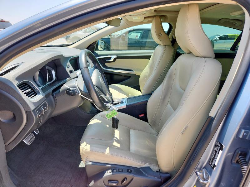  VOLVO S60 2018 Turquoise