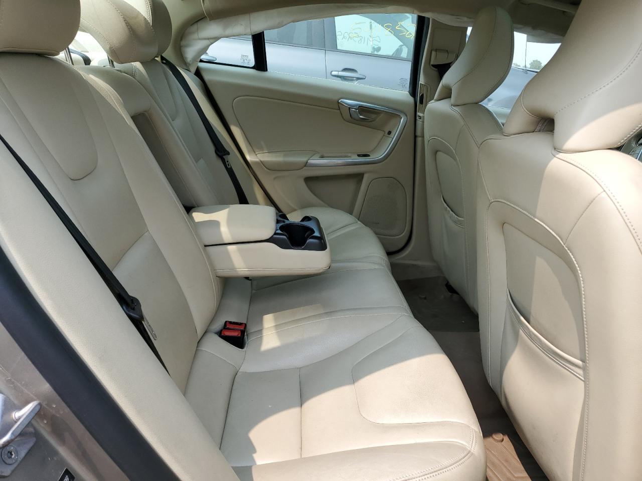 2015 Volvo S60 Premier VIN: YV126MFK0F1359997 Lot: 59018485