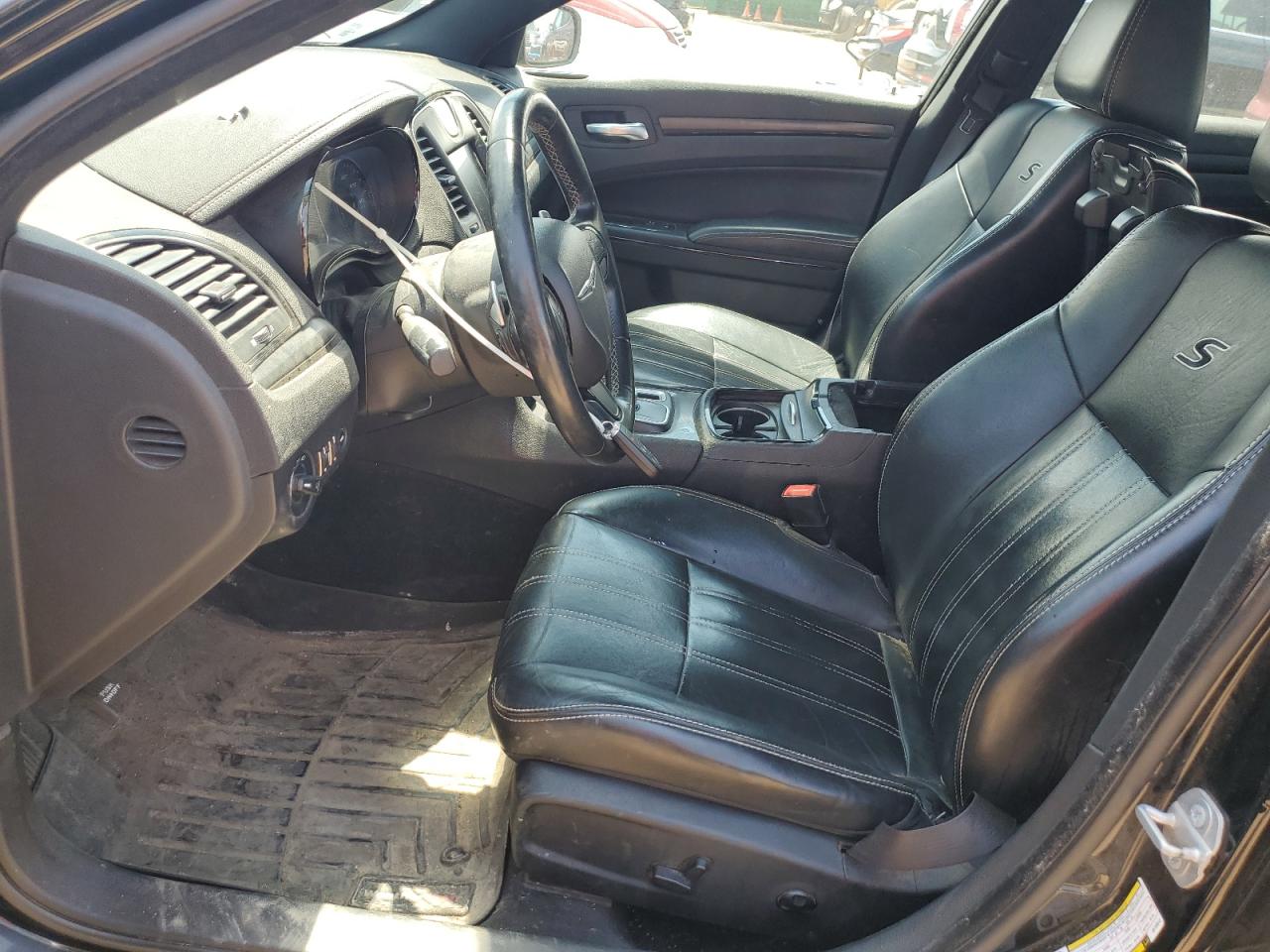 2016 Chrysler 300 S VIN: 2C3CCAGG8GH198513 Lot: 61245475