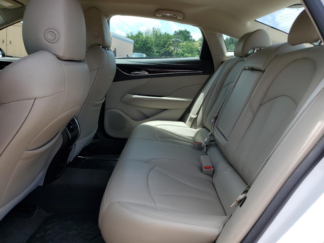 2018 Buick Lacrosse Preferred VIN: 1G4ZN5SZXJU117902 Lot: 61327595
