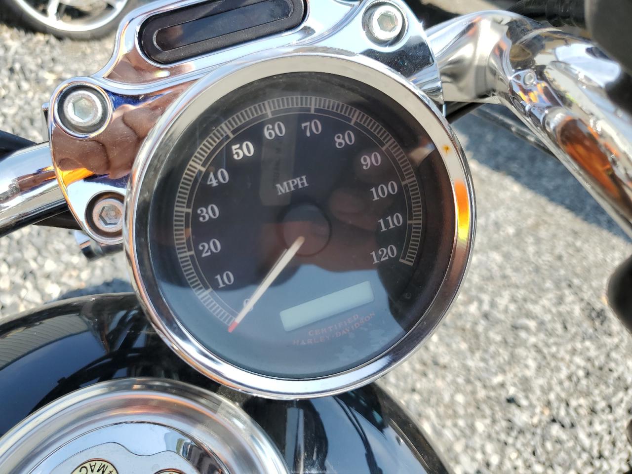 2004 Harley-Davidson Xl1200 C VIN: 1HD1CGP104K425522 Lot: 61663645