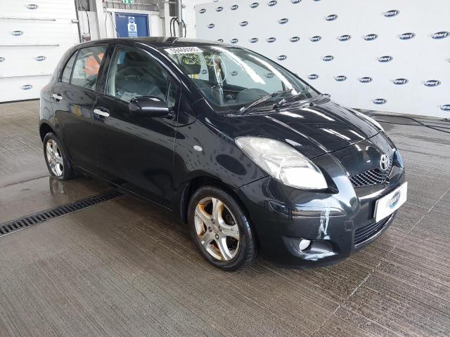 2010 TOYOTA YARIS TR V