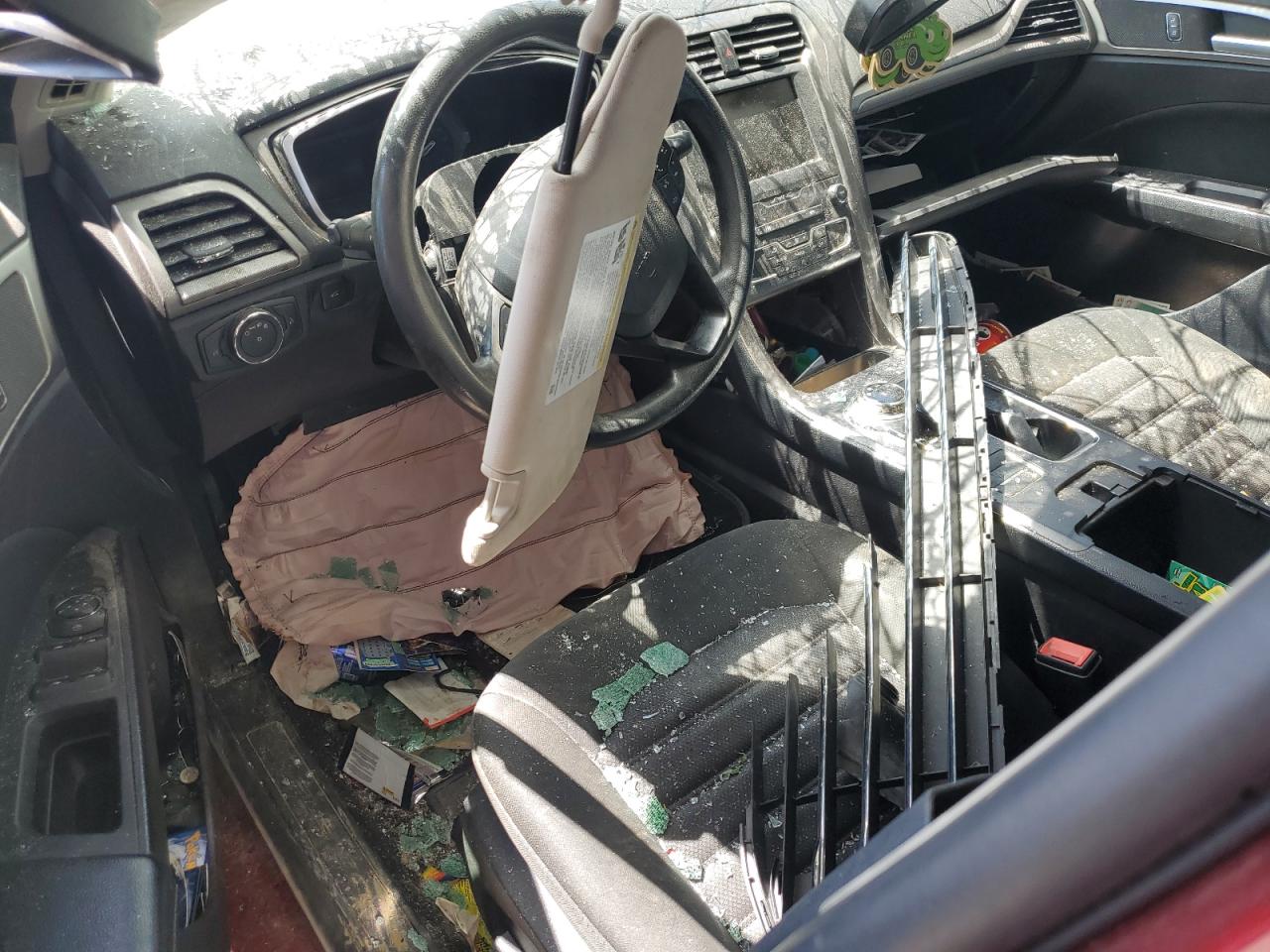 2019 Ford Fusion Se VIN: 3FA6P0LU0KR205945 Lot: 61667645