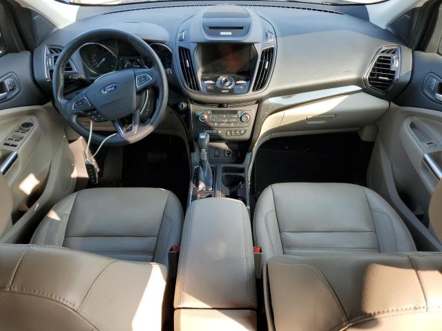  FORD ESCAPE 2017 Biały