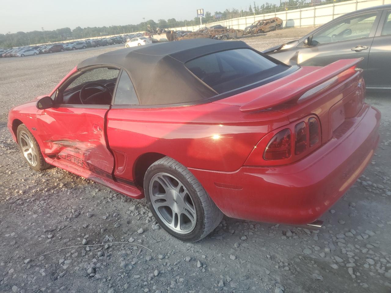 FORD MUSTANG 1997 VIN 1FALP45X4VF108041 фото 2