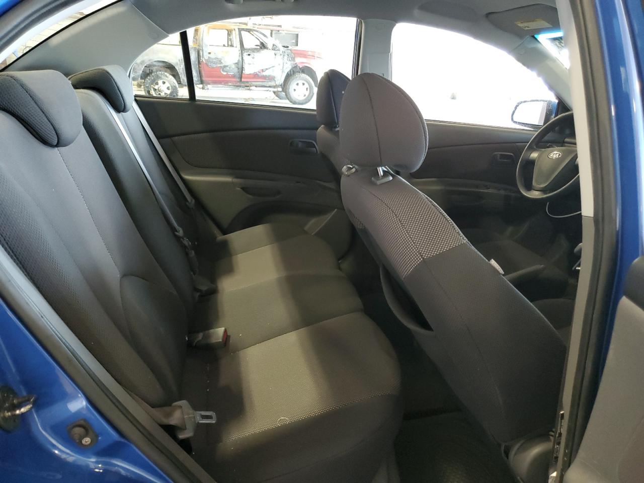 2007 Kia Rio Base VIN: KNADE123576256283 Lot: 61953815