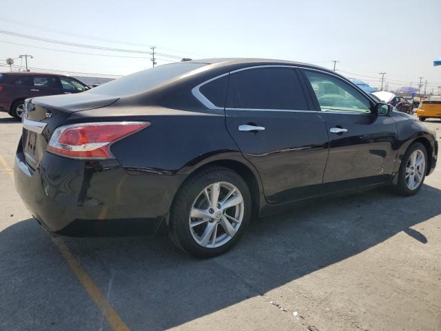 Sedans NISSAN ALTIMA 2015 Czarny