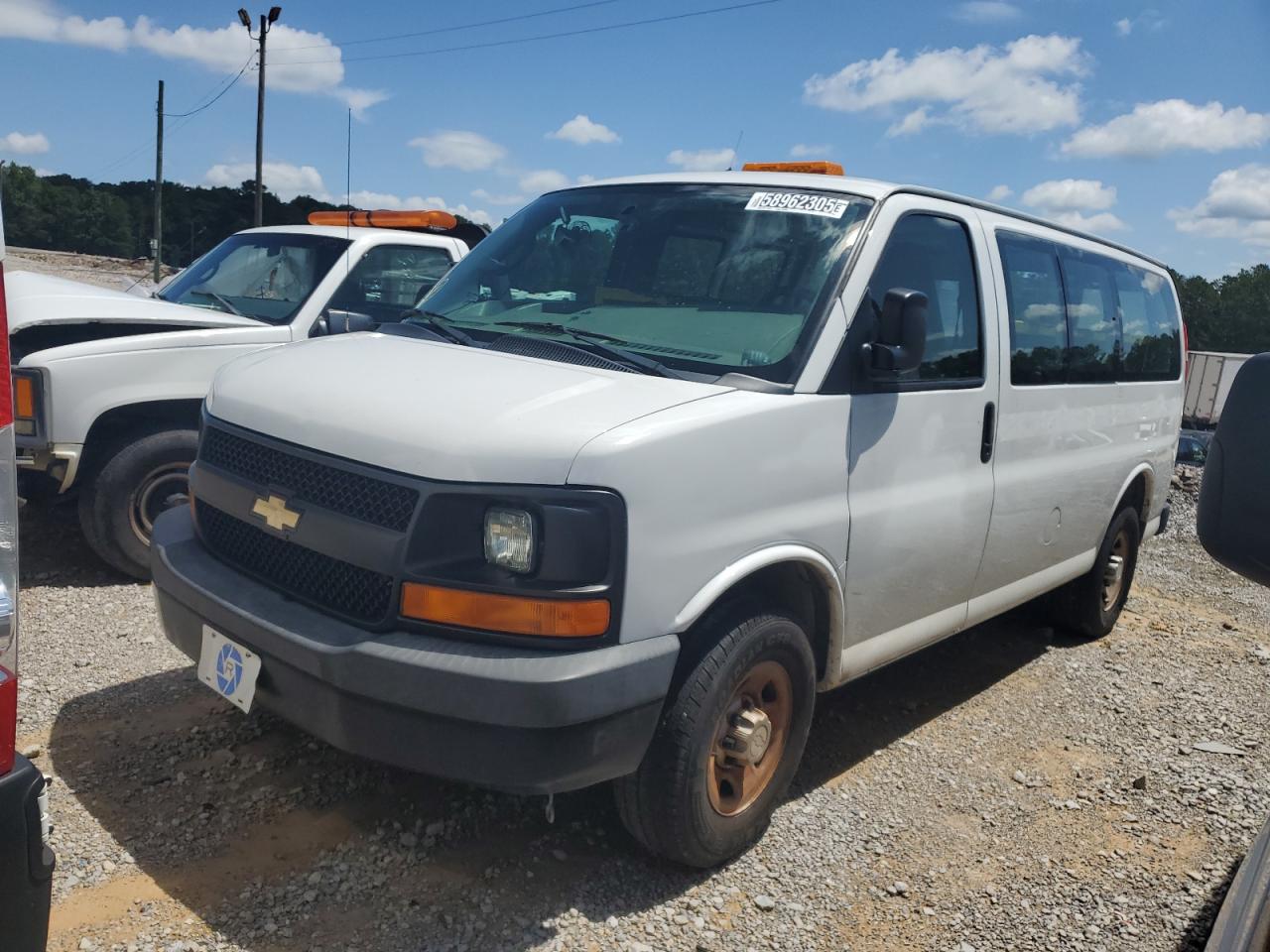 2017 Chevrolet Express G2500 for Sale in Hueytown, AL - Mechanical
