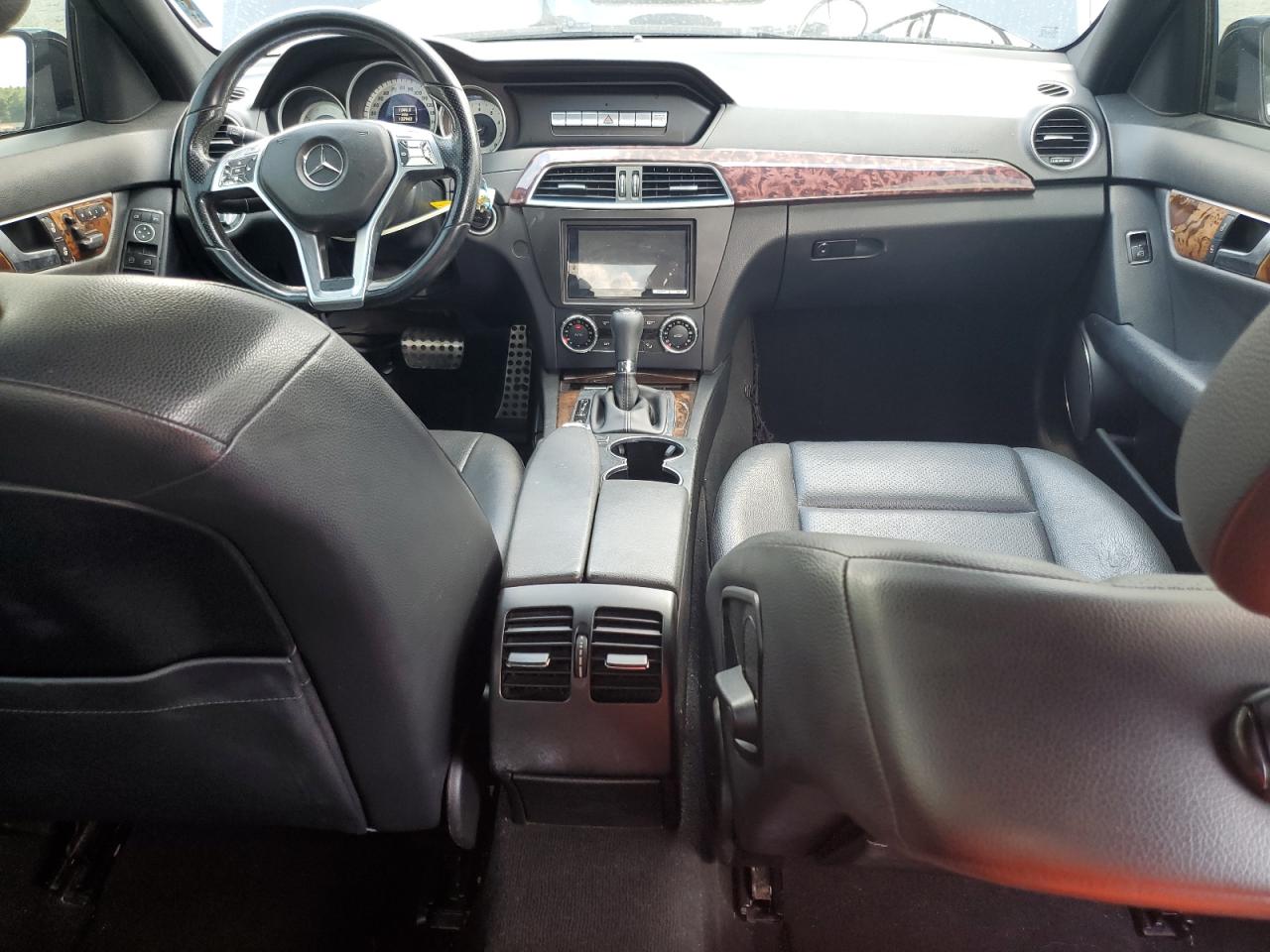 2012 Mercedes-Benz C 300 4Matic VIN: WDDGF8BB1CR195414 Lot: 61938805