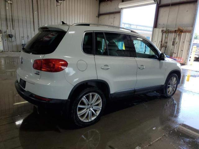 Паркетники VOLKSWAGEN TIGUAN 2016 Белы