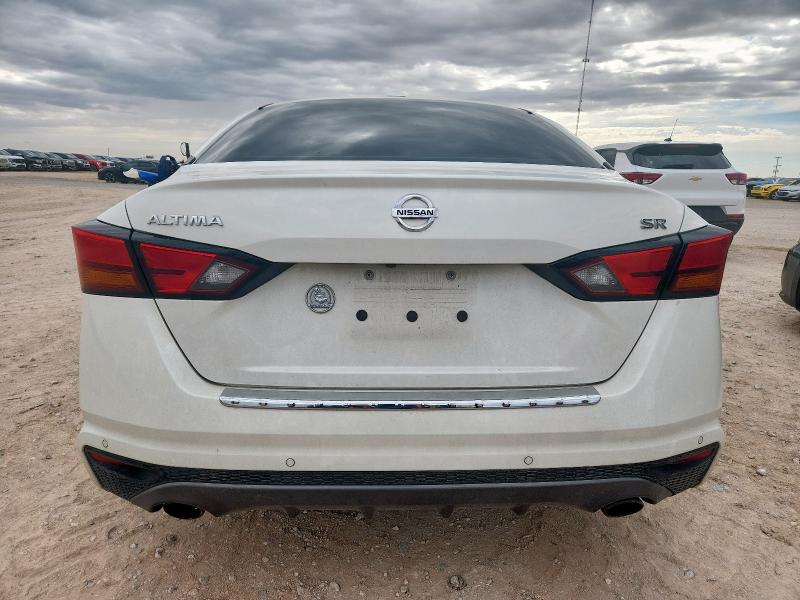  NISSAN ALTIMA 2022 Biały