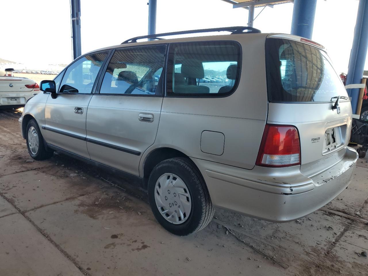 1998 Honda Odyssey Lx beige null gas JHMRA3847WC003593 photo #3