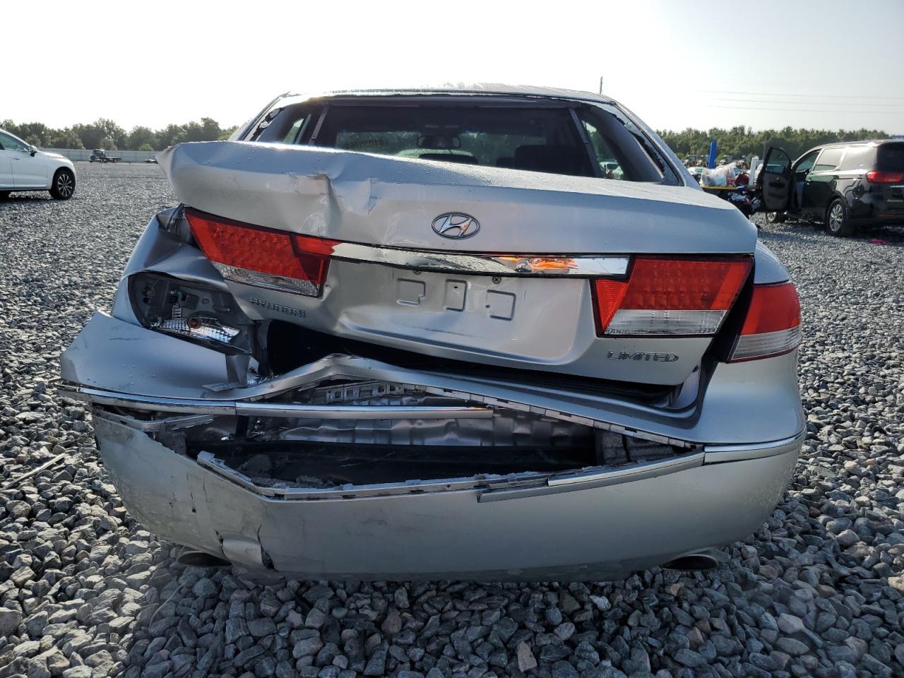 2006 Hyundai Azera Se VIN: KMHFC46F96A037972 Lot: 61035765