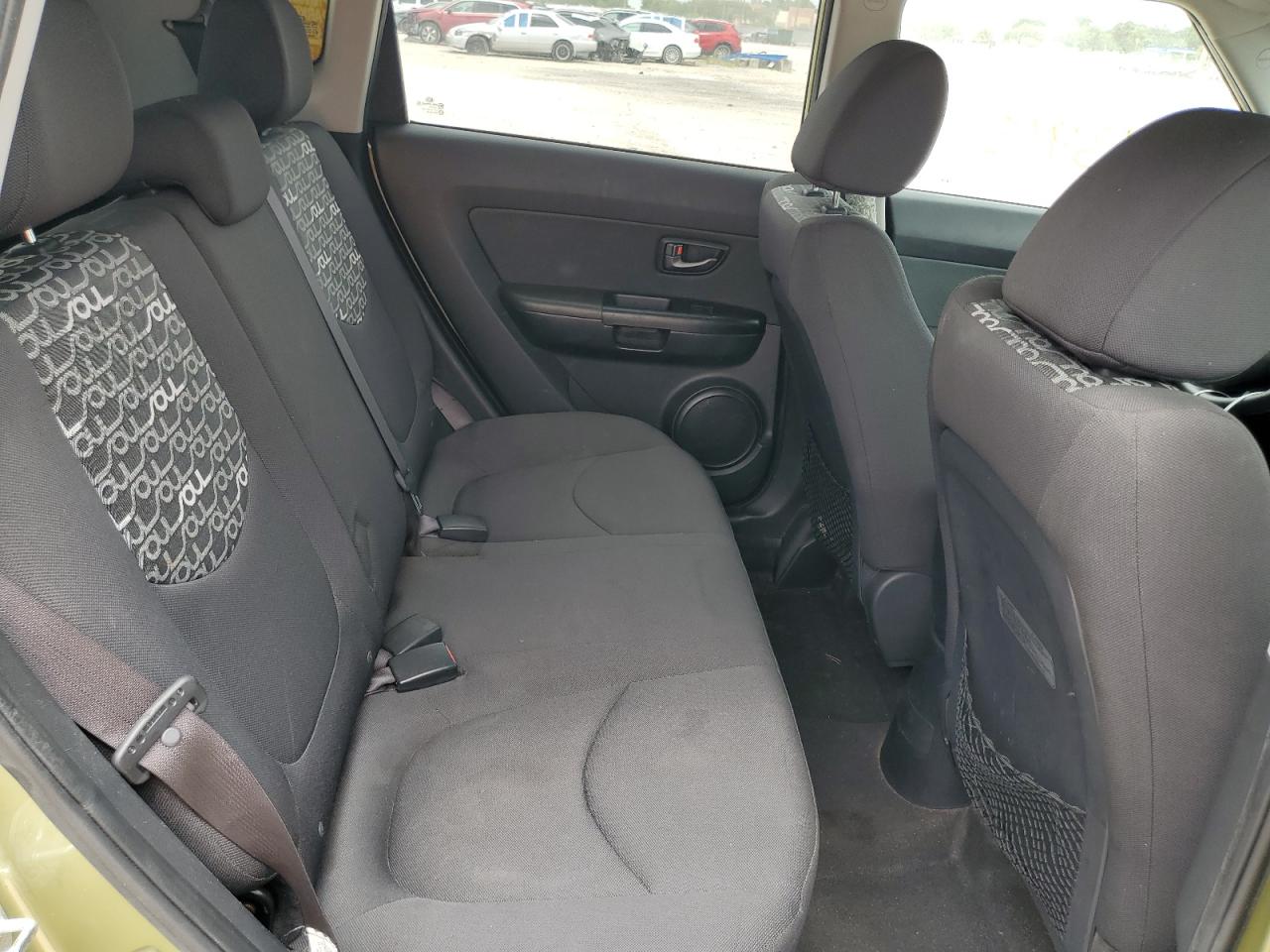 2011 Kia Soul + VIN: KNDJT2A20B7220630 Lot: 62876245