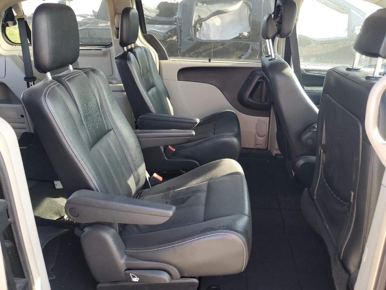 2015 Chrysler Town & Country Touring VIN: 2C4RC1BGXFR582458 Lot: 62357825