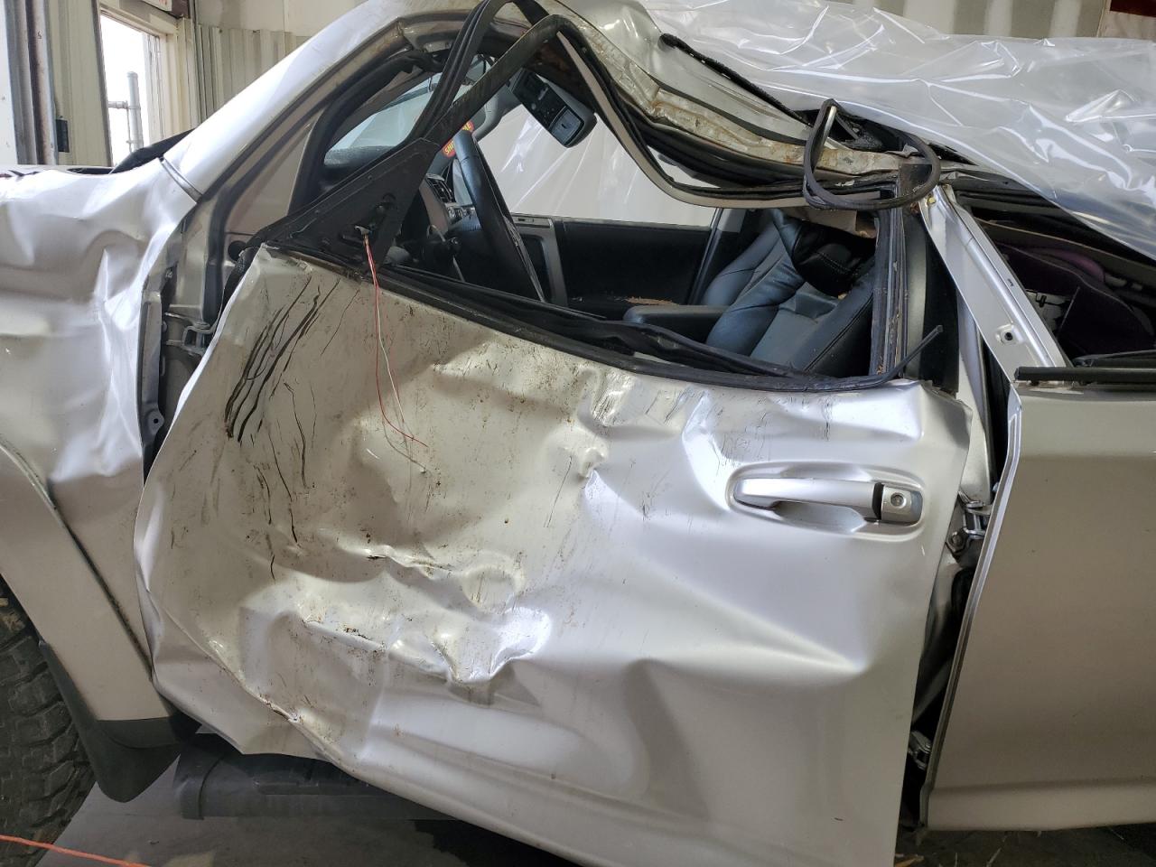 2018 Toyota 4Runner Sr5/Sr5 Premium VIN: JTEBU5JR1J5572301 Lot: 60114765