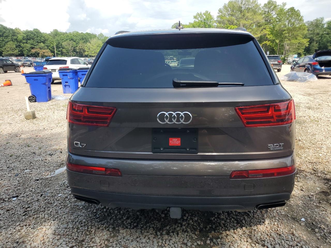 2017 Audi Q7 Prestige VIN: WA1VAAF7XHD050710 Lot: 60807085