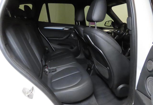 Parquets BMW X1 2016 White