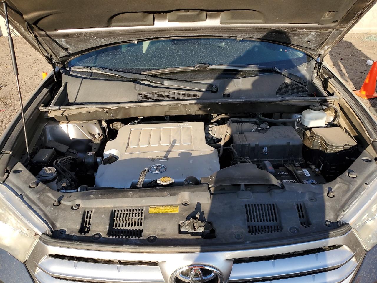 2011 Toyota Highlander Base VIN: 5TDZK3EH5BS046389 Lot: 62946115