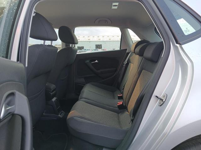 2012 VOLKSWAGEN POLO
