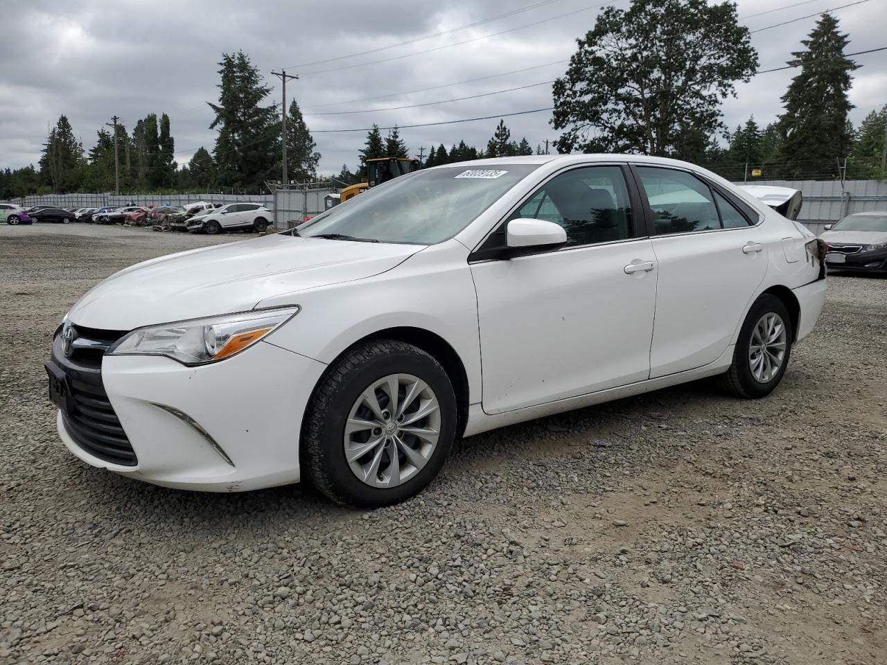 2017 Toyota Camry Le for Sale in Graham, WA - Rear End