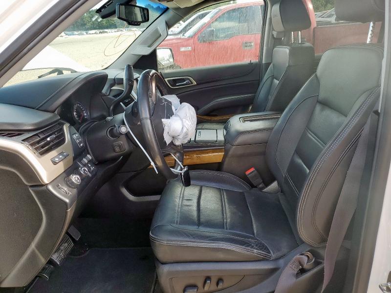 Parquets GMC YUKON 2017 Biały