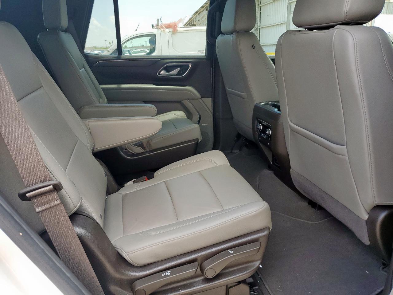 2022 Chevrolet Tahoe C1500 Lt VIN: 1GNSCNKD7NR152848 Lot: 62026515