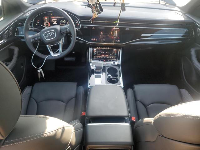  AUDI Q8 2024 Czarny