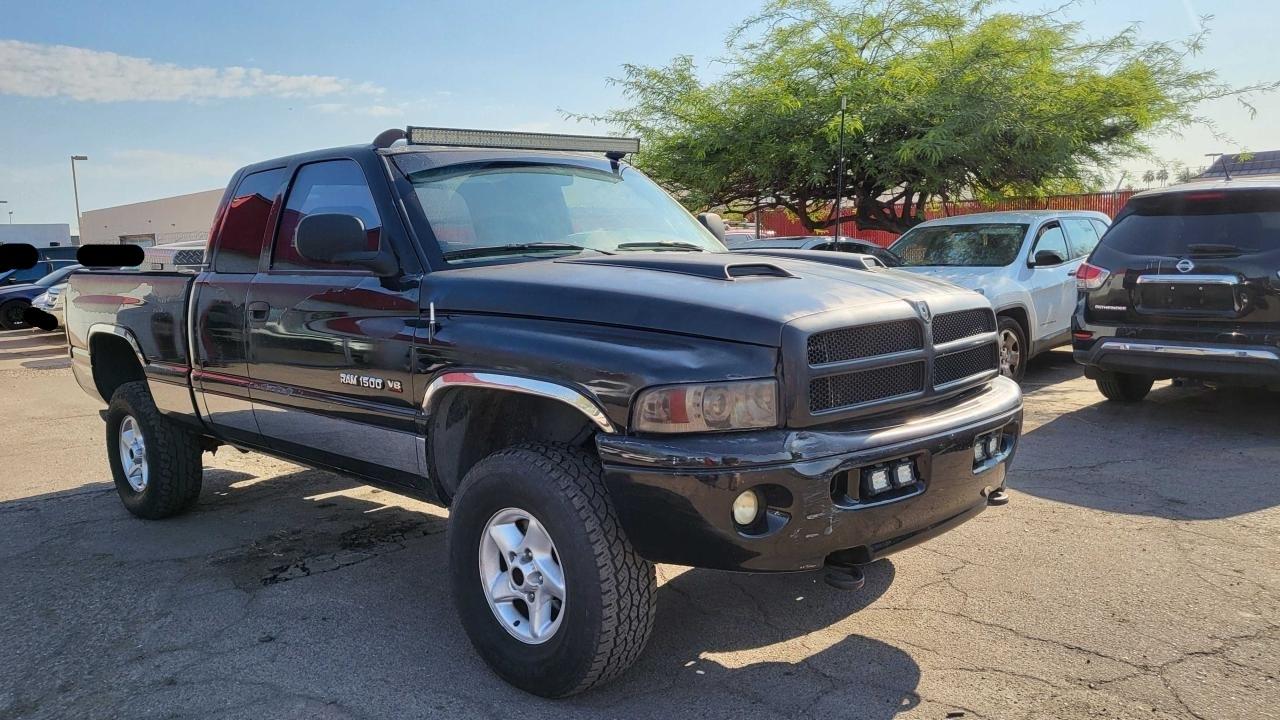 2001 Dodge Ram 1500 for Sale in Phoenix, AZ - Minor Dent/Scratches