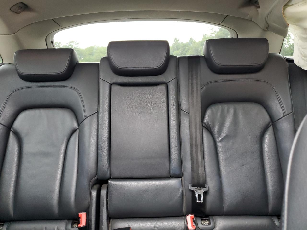 2010 Audi Q5 Premium VIN: WA1CKAFP0AA047584 Lot: 62495605