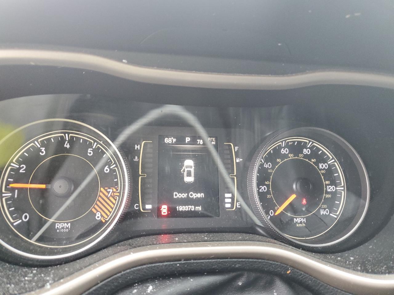 JEEP GRAND CHER 2015 VIN 1C4PJMCS4FW687232 zdjęcie 9