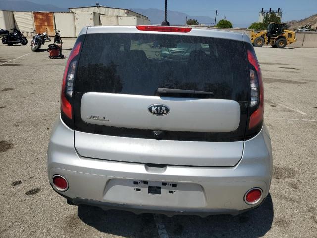  KIA SOUL 2018 Серебристый
