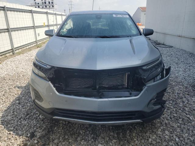  CHEVROLET EQUINOX 2023 Серебристый