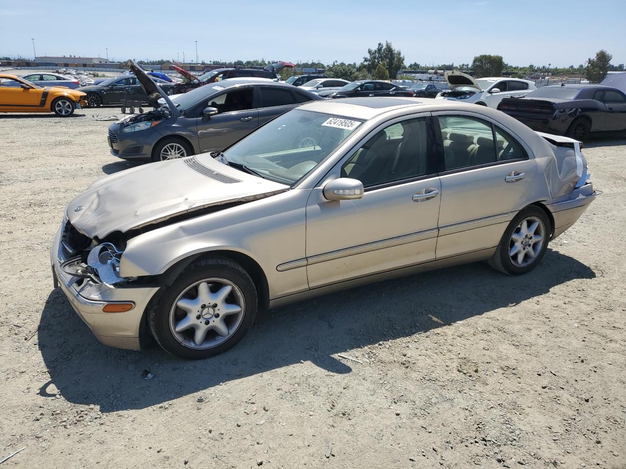 MERCEDES-BENZ C-CLASS 2003 VIN WDBRF84J83F365615